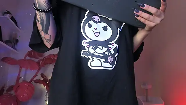 Violetta_Nur Adlı Modelin Canlı XXX Sohbeti