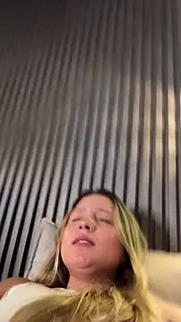 MiaPetit_ Live XXX-Chat