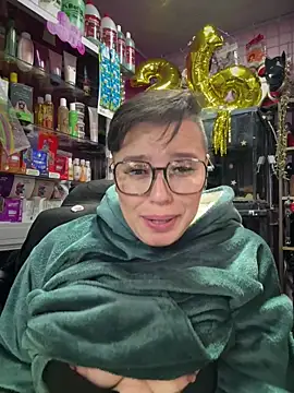 TamySweetness: онлайн-секс-чат