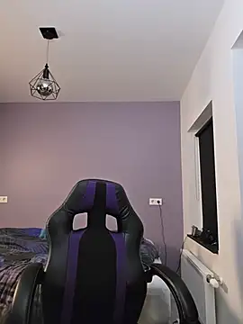 MiaRides19 live XXX chat