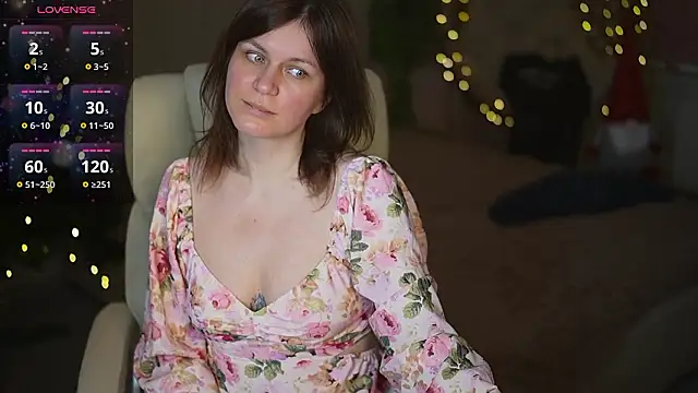 TinaMelt 即時 XXX 聊天