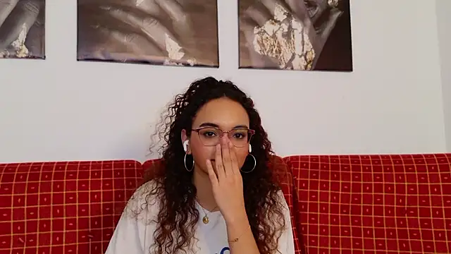 Taylor_Tina: онлайн-секс-чат