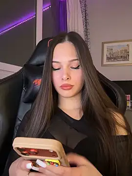 دردشة EricaWalls الجنسية المباشرة