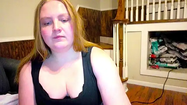 PhatAssBlond's Webcam Show