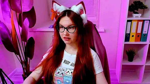 CarolGiggly live XXX chat