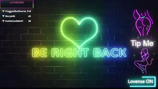 Živý XXX chat MrAndMrsCrook