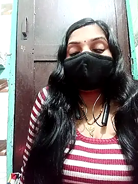 Payal-001 Adlı Modelin Canlı XXX Sohbeti