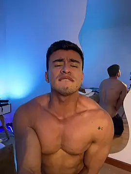 Chris_Clarck Show in webcam