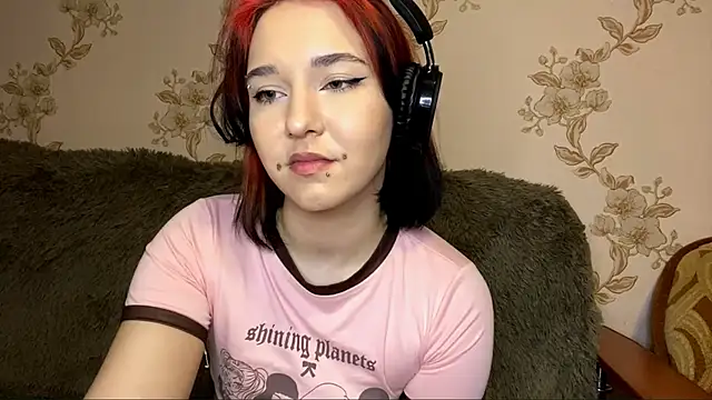 XXX chat uživo modela EmilyVeiro