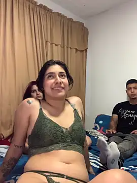 miaftmax লাইভ XXX চ্যাট