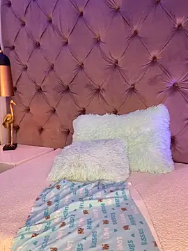 Auri__ লাইভ XXX চ্যাট