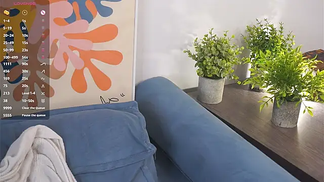 XXX chat uživo modela AmparoCilek