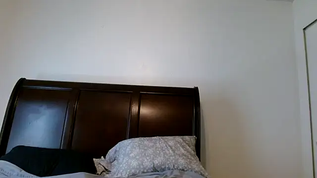 carlithefreak Show in webcam