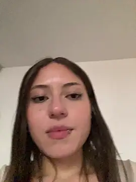 PrettyAmber: онлайн-секс-чат