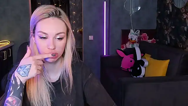 Chat XXX en directo de Blckmirrorr