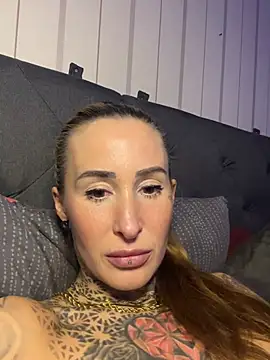 Black_sweet_Rose 即時 XXX 聊天