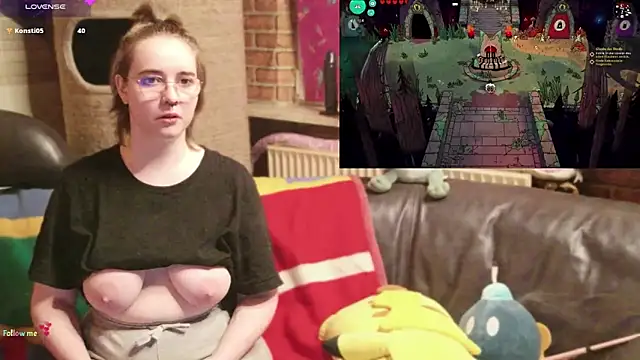 XXX chat uživo modela GamerGirl_Eve