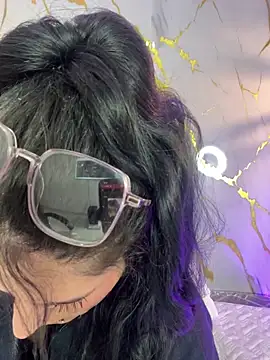 دردشة Scaarlettfox الجنسية المباشرة