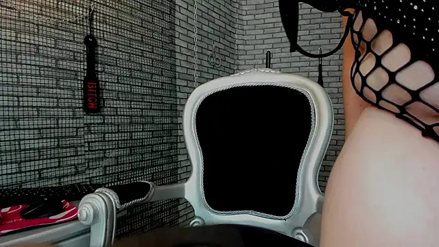 دردشة Briana_24 الجنسية المباشرة