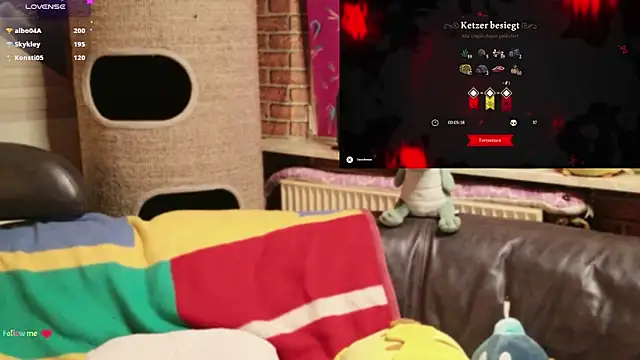 GamerGirl_Eve Adlı Modelin Canlı XXX Sohbeti