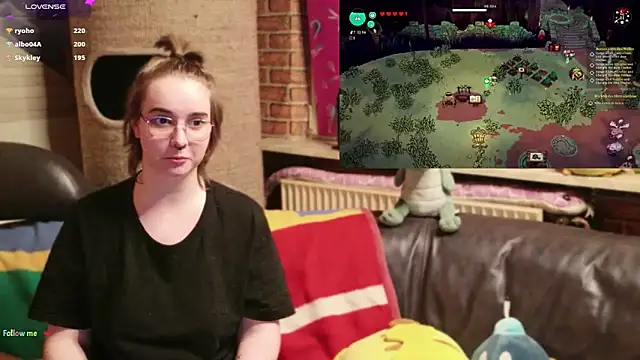 GamerGirl_Eve: διαδικτυακό σόου στην κάμερα