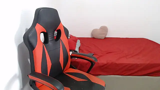 madelyn30 – Naživo XXX chat