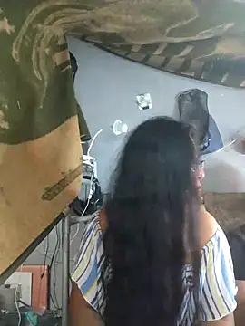 Genesis3011 élő XXX-chatje