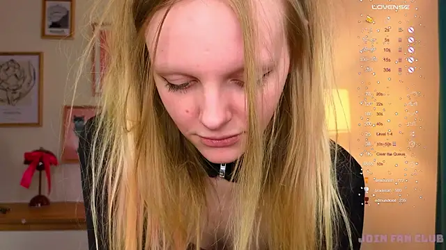 evangel1ne élő XXX-chatje