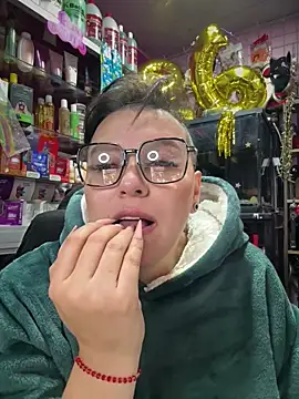 TamySweetness 라이브 XXX 채팅