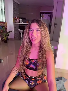 Melina-Smith élő XXX-chatje