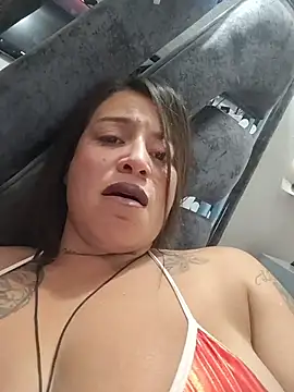 Emily_Kooper 라이브 XXX 채팅