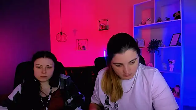 inga_gree élő XXX-chatje