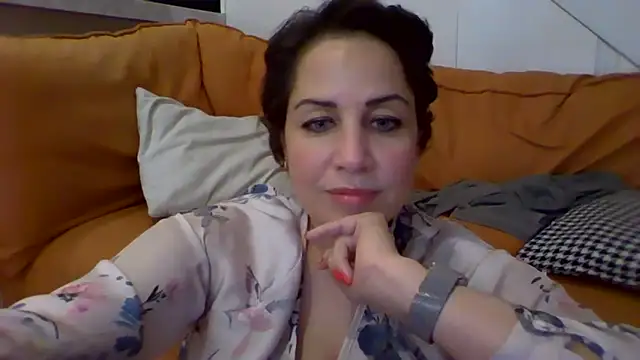 Rosinaya élő XXX-chatje