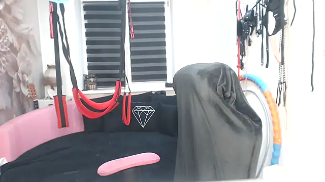 MISSwithDOLLS 라이브 XXX 채팅