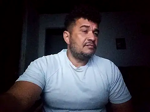 tarra122's Webcam Show