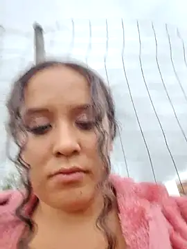 Chat XXX en directo de You-sexy-starr