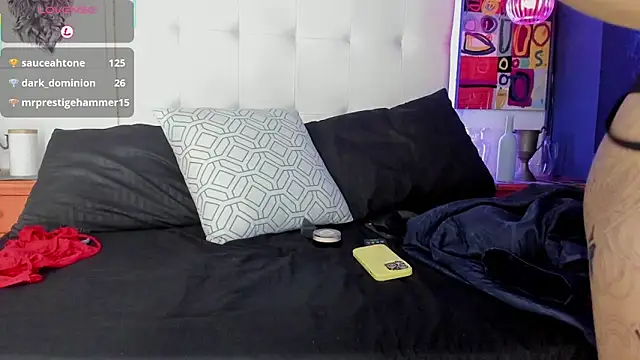 Chat +18 de CloeRodriguez ao vivo