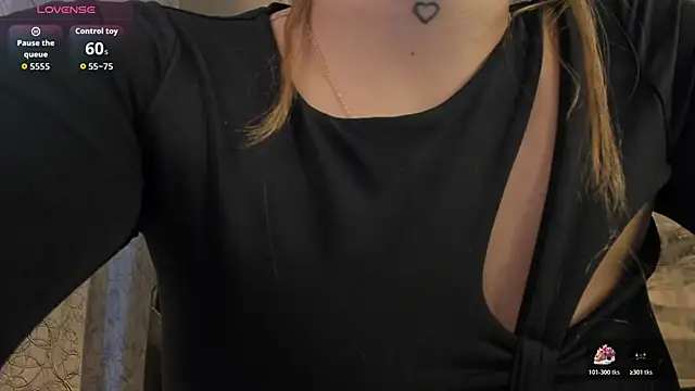 Chat XXX ao vivo de LunaBaker-1