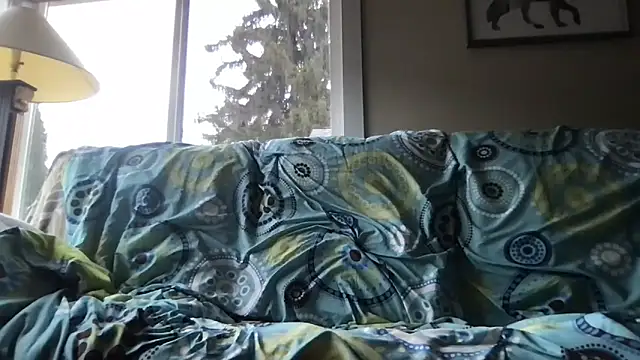 cliveokanagan24: διαδικτυακό σόου στην κάμερα