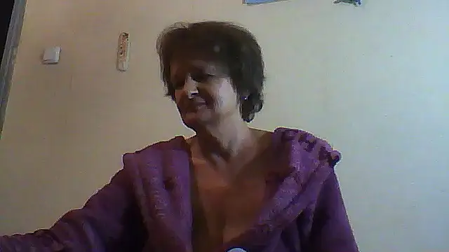 Chat +18 de JesykaLove566 ao vivo