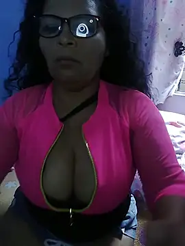 عرض كام Amarantha25