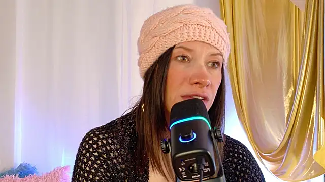 magali_19 élő XXX-chatje