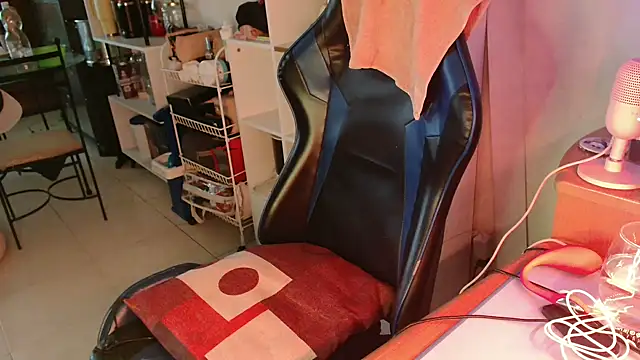 SmokyDee 现场XXX聊天