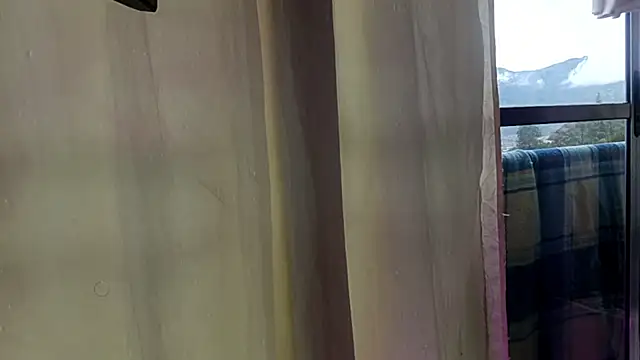 Adam_Valenciia Webcam show