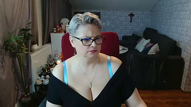 bigtits4you Chat XXX live