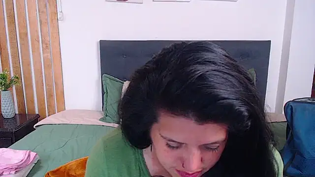 Chat XXX ao vivo de Andrea_secret_