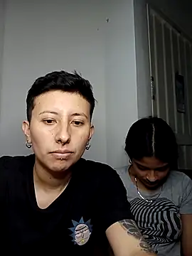 Chat XXX en directo de Mei_and_Gaby