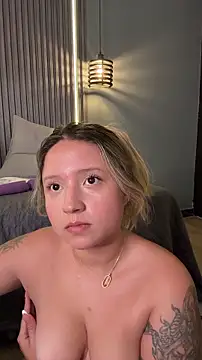 MiaPetit_ Live XXX Chat