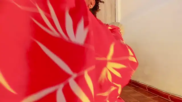 VidiiaのライブXXXチャット