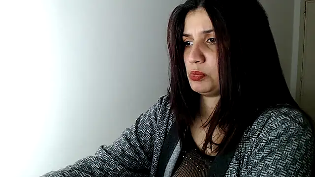 Czat XXX na żywo – ZajiraShane